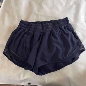 Lululemon shorts, 2.5” hotty hot